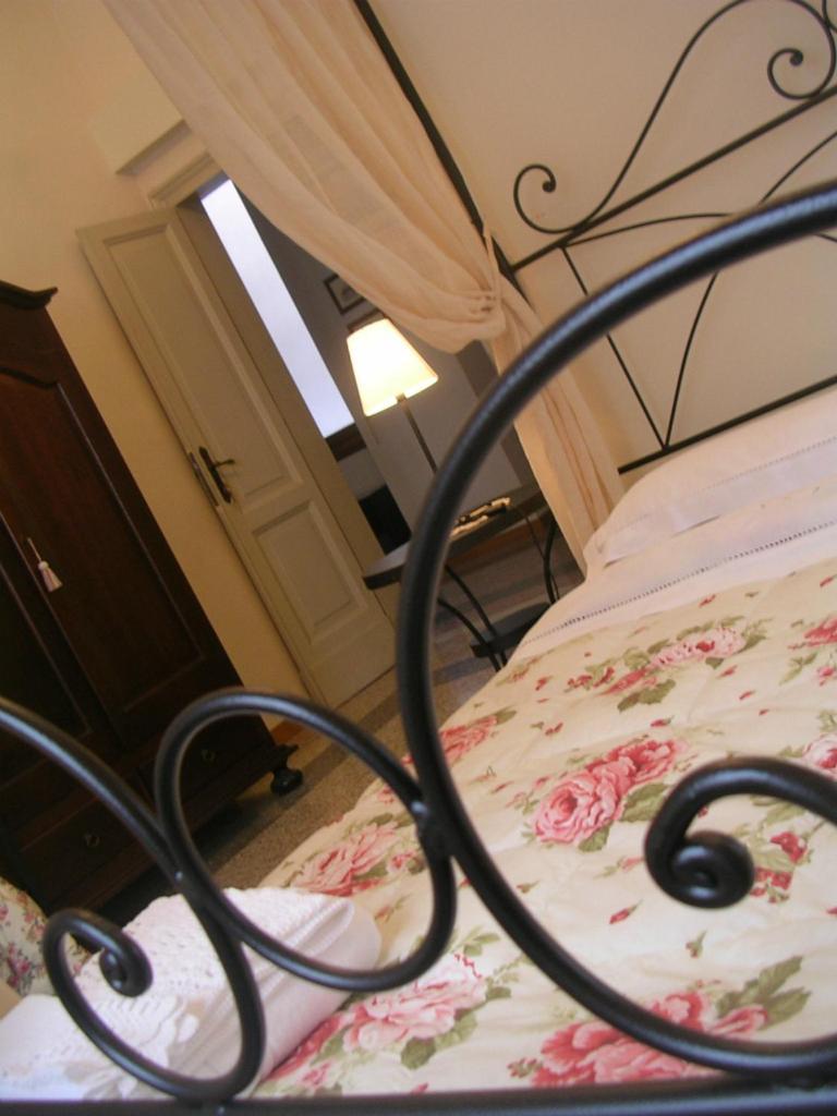 Ascoli Antica B&B Асколі-Пічено Екстер'єр фото